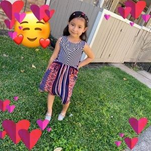 Meet your Posher, Yamileht